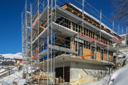 Chalet de 5 pièces en vente à Lens - 195 m² 1/3