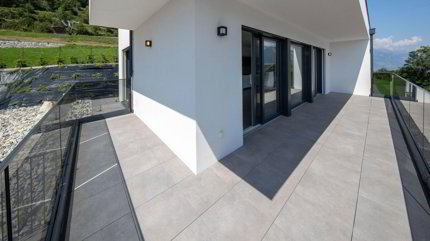Villa de 5 pièces en vente à Crans-Montana - 274 m² 1/5