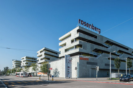 Ein trockenes Plätzchen für Ihr Auto! 1/1