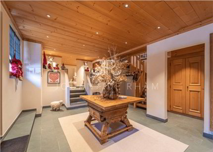 Chalet historique au coeur du village 1/5