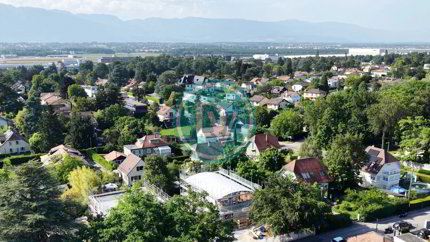 Maison individuelle de 5 pièces en vente à Meyrin - 150 m² 1/5