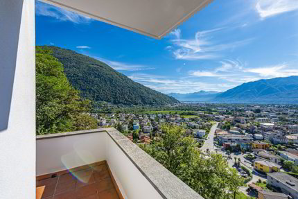 Villa de 5.5 pièces en vente à Bruglio 1/5
