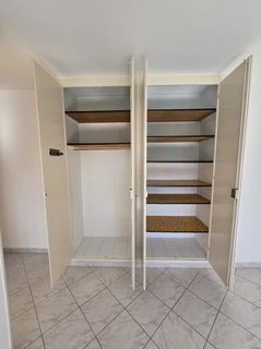 Appartement 3 pièces lumineux avec balcon à La Chaux-de-Fonds 1/5