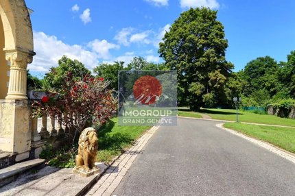 House for sale in Geneva, Switzerland 1/5