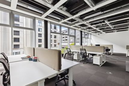 Dein neues Büro direkt am Bahnhof Oerlikon – Flexible & moderne Bürofläche im FlexOffice Zürich Dino 1/5