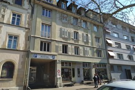 Einstellplatz an zentraler Lage 1/1
