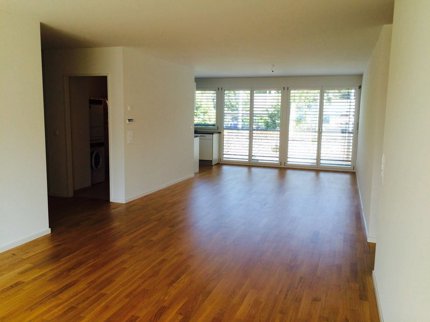 Moderne 3.5-Zimmerwohnung in der Überbauung Le Pont 1/5