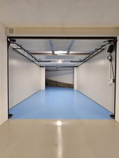 Halle 46 m2 à Villeneuve VD 1/1