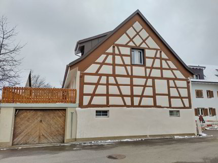 Kernsaniertes Zweifamilienhaus 1/5
