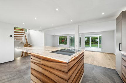 Exklusives Wohnen in zeitloser Eleganz 1/5
