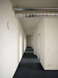 Ihr neuer Firmenstandort; 450 - 1'850 m2 Büro- und Dienstleistungsräume zu vermieten (Fr. 120.00 m2) 1/5