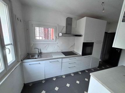 Maison with 5.5 rooms on sale in Gnosca - 130 m² 1/5