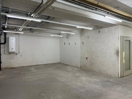 Dépôt en location à Aarau - 130 m² 1/5