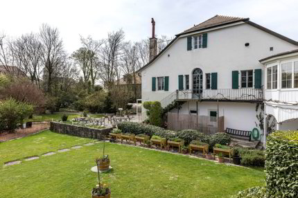Maison individuelle de 12 pièces en vente à A 10 minutes de Morges - 1 160 m² 1/5