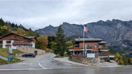 L'Hôtel de l'Ardève: une opportunité exceptionnelle dans les Alpes 1/5