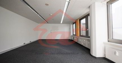 undefined 1/5