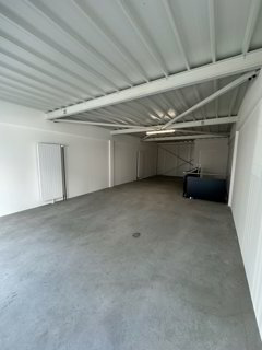 Local commercial de 2 pièces en location à Crissier - Réf 1023 1/5