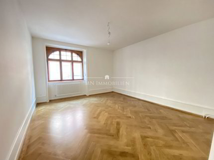 Appartement de 2.5 pièces en location à Basel - 75 m² 1/5
