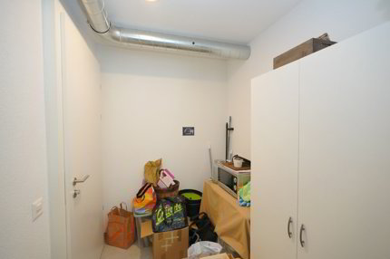 Local commercial on sale in Sierre 1/5
