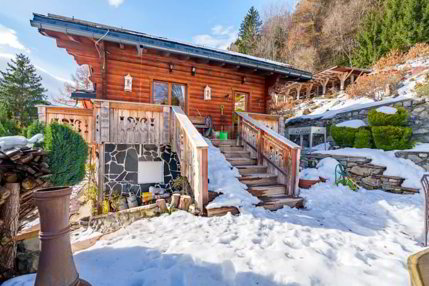 Propriété alpine d'exception aux pied des remontées mécaniques 1/5