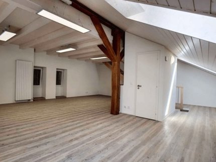 Bureaux atypiques de 125m2 sur deux étages au coeur de Morges 1/5