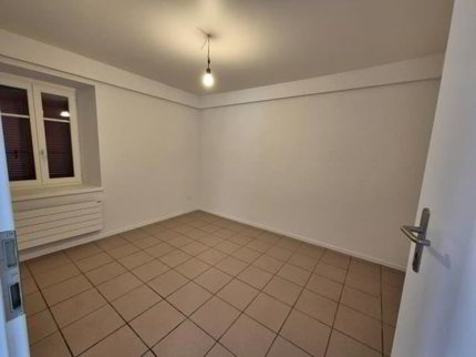 00271 - Appartement 2 pièces - Rue du Temple 13 - BOLE 1/5