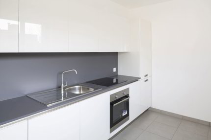 Affittiamo un grande 5.5 locali Quartiere Sagittario 1/5