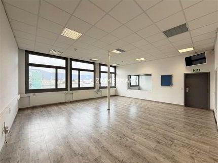 Locaux,333 1/5