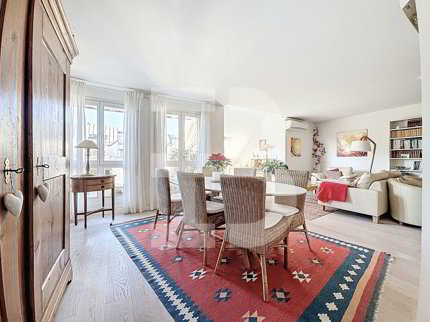 Appartement de 5 pièces en vente à À proximité des commodités - 114 m² 1/5