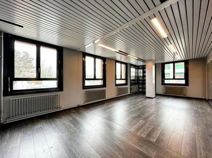 Ensemble de bureaux polyvalents aux portes de Genève 1/5