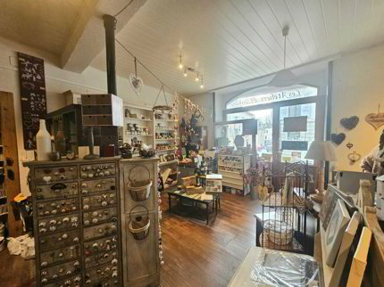 Local commercial de 2 pièces en location à Aubonne - Réf 9241 1/5