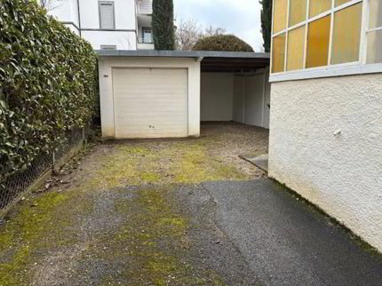 Place de parking couverte au Chemin F.-J. Sablet à Morges 1/3