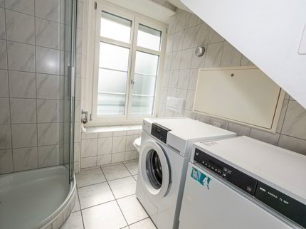 Grosszügige 5.5-Zimmer-Maisonette-Dachwohnung 1/5