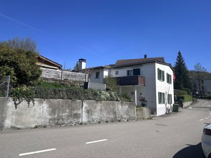 Maison individuelle de 4.5 pièces en vente à Zuzgen - 130 m² 1/5