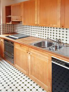 Schmuckstück einer kleinen, kürzlich renovierten 3½ Zimmer Wohnung 1/5