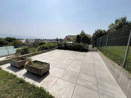 Attique with 5.5 rooms on sale in Tolochenaz - 232 m² 1/5