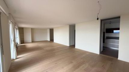 Magnifique appartement de 6 pièces rénové à Lutry 1/5