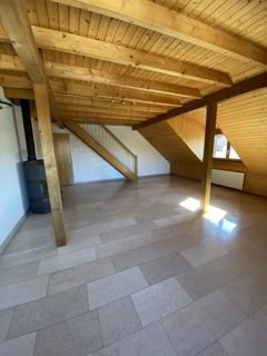 Attique de 2.5 pièces en location à Hittnau - Réf 32439.133494 1/5