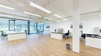 Local commercial de 1 pièce en location à Lyssach - 242 m² 1/5