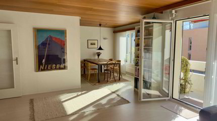 Charmante 4.5-Zimmer-Etagenwohnung an ruhiger Lage mit Aussicht 1/5