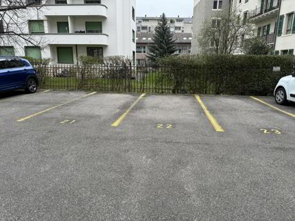 undefined 1/3