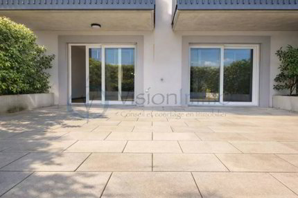 Appartement de 3.5 pièces en location à Buchillon - 82 m² 1/3