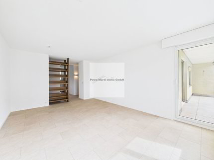 4.5-Zimmerwohnung im 1. OG rechts 1/5