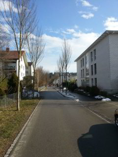 Einstellhallenplatz in Lyss zu vermieten nahe Coop/Zentrum 1/3