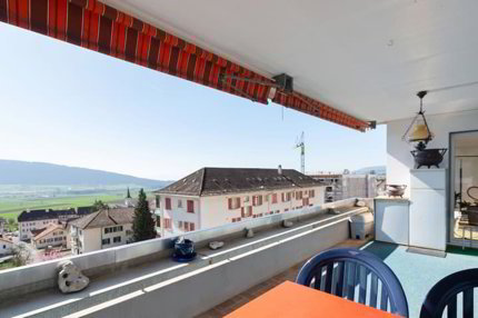 Spacieux appartement de 5,5 pièces avec grand balcon à Cernier 1/5