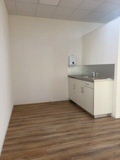 Bureau for rent in Avenue Giuseppe-Motta 1/5