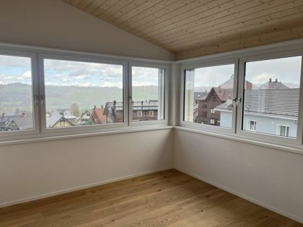 Appartement sous le toit de 4.5 pièces en vente à Mogelsberg - 146 m² 1/5