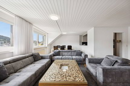 Duplex de 5.5 pièces en vente à Menziken - 160 m² 1/5