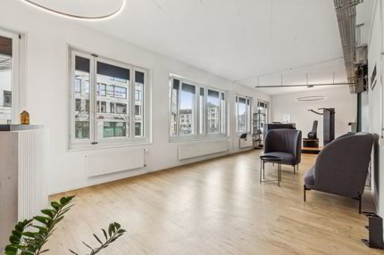 Moderne und lichtdurchflutete Fitness- Studio- oder Bürofläche in zentraler Lage gleich beim Bahnhof Winterthur 1/5