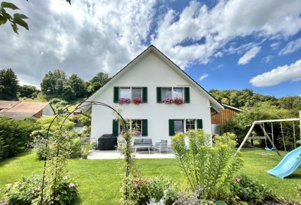 House for sale in Rüdlingen, Switzerland 1/5